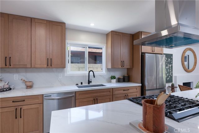 8172 Acacia, Cypress, CA 90630