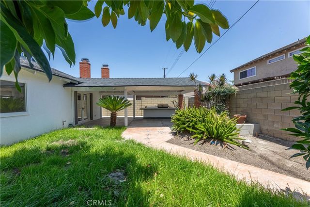 8172 Acacia, Cypress, CA 90630