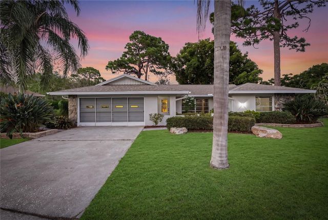 505 BAMBOO COURT, Tarpon Springs, FL 34689