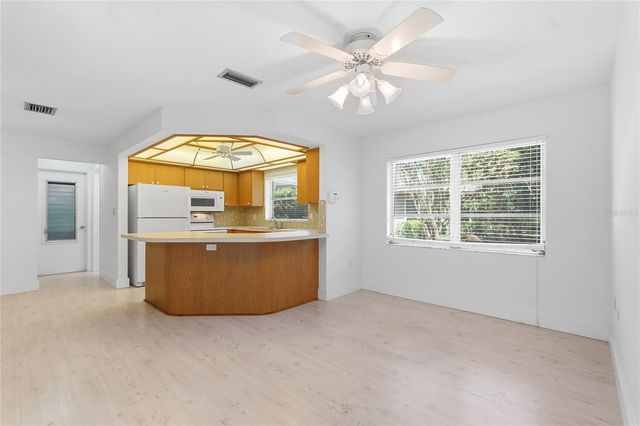 505 BAMBOO COURT, Tarpon Springs, FL 34689