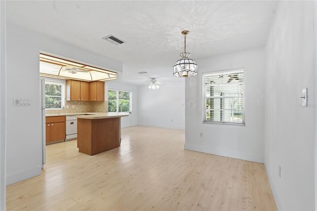 505 BAMBOO COURT, Tarpon Springs, FL 34689