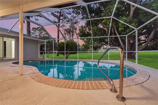 505 BAMBOO COURT, Tarpon Springs, FL 34689