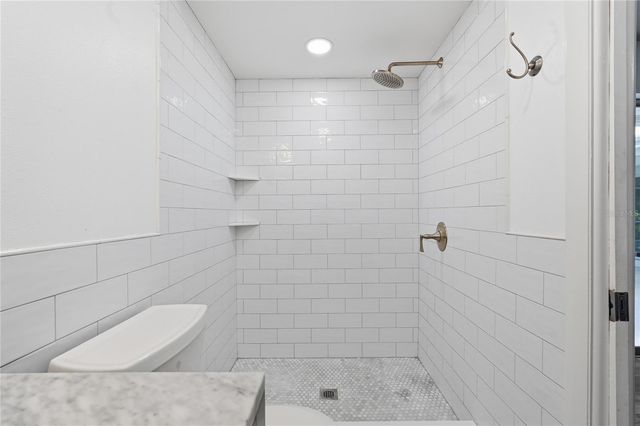 505 BAMBOO COURT, Tarpon Springs, FL 34689