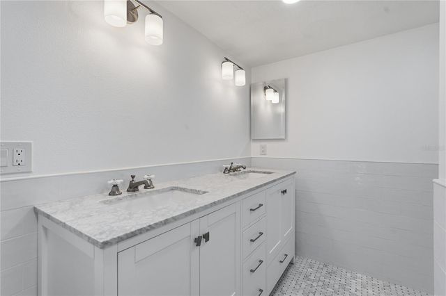 505 BAMBOO COURT, Tarpon Springs, FL 34689