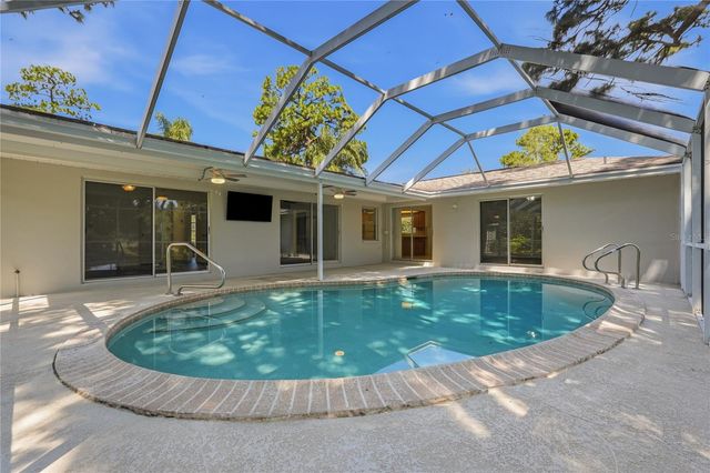 505 BAMBOO COURT, Tarpon Springs, FL 34689
