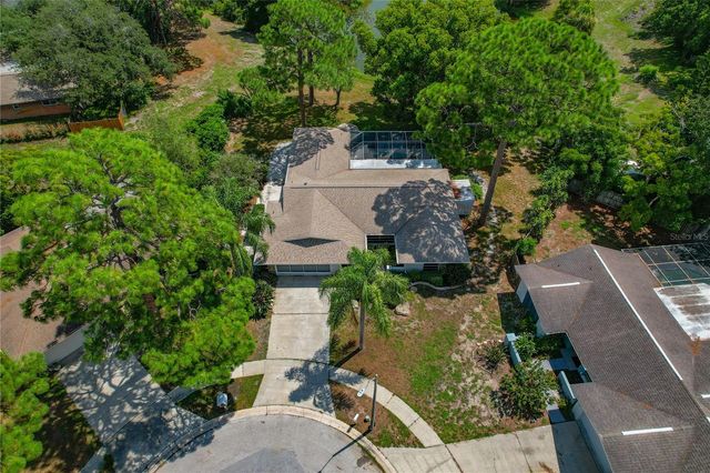 505 BAMBOO COURT, Tarpon Springs, FL 34689