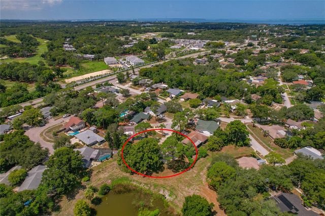 505 BAMBOO COURT, Tarpon Springs, FL 34689