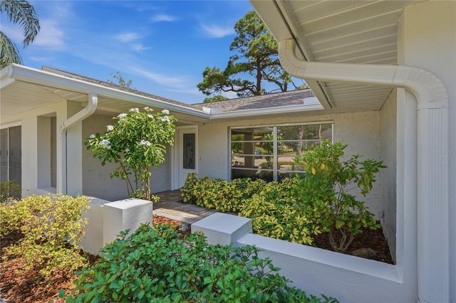 505 BAMBOO COURT, Tarpon Springs, FL 34689
