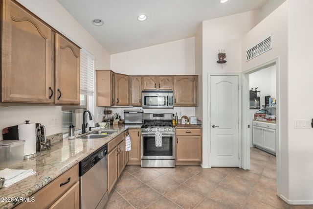 18258 W ADDIE Lane, Surprise, AZ 85374