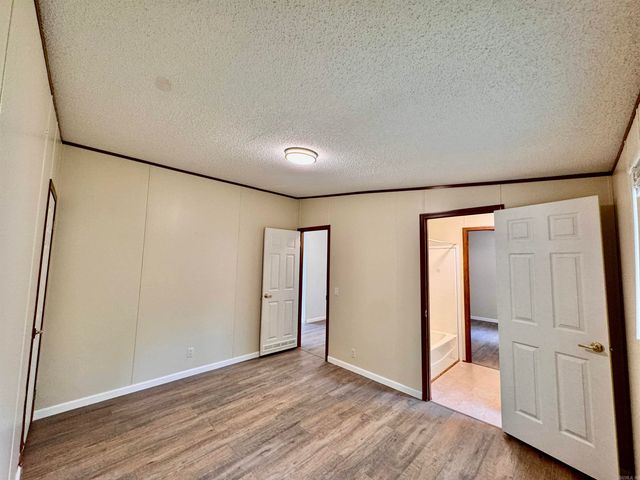220 Mnt Tabor Street, Hot Springs, AR 71913