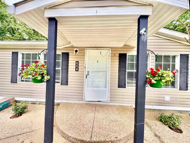 220 Mnt Tabor Street, Hot Springs, AR 71913