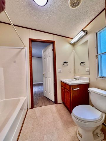 220 Mnt Tabor Street, Hot Springs, AR 71913