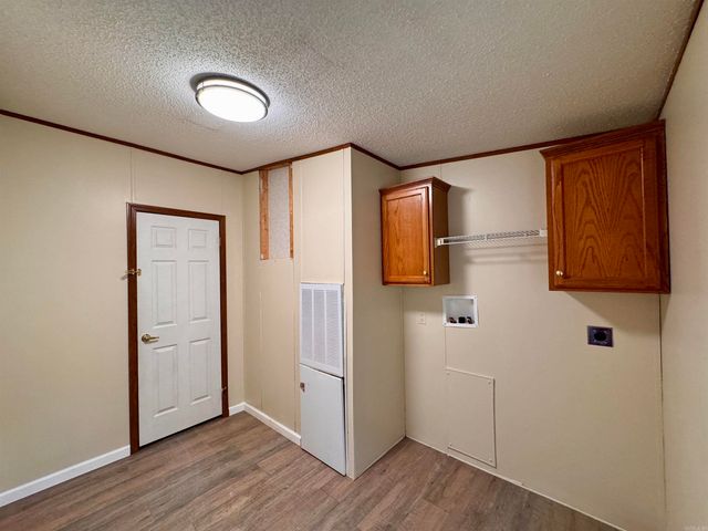 220 Mnt Tabor Street, Hot Springs, AR 71913