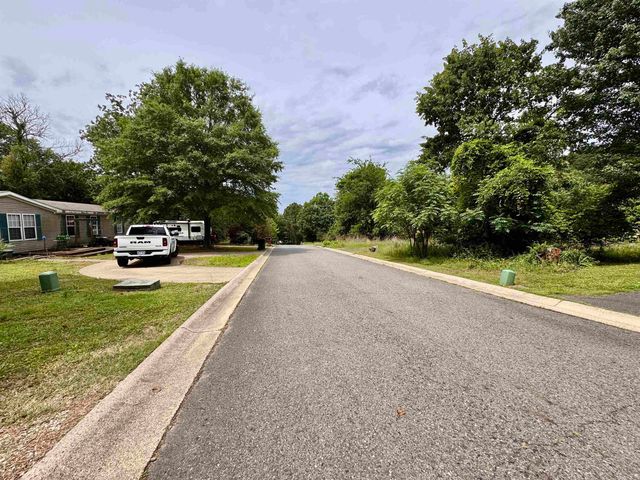 220 Mnt Tabor Street, Hot Springs, AR 71913