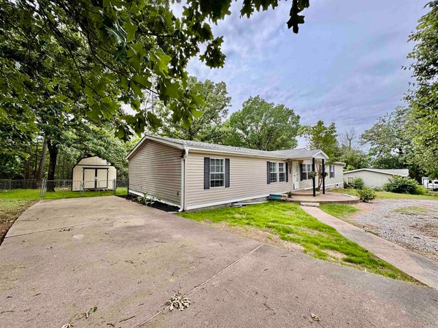 220 Mnt Tabor Street, Hot Springs, AR 71913