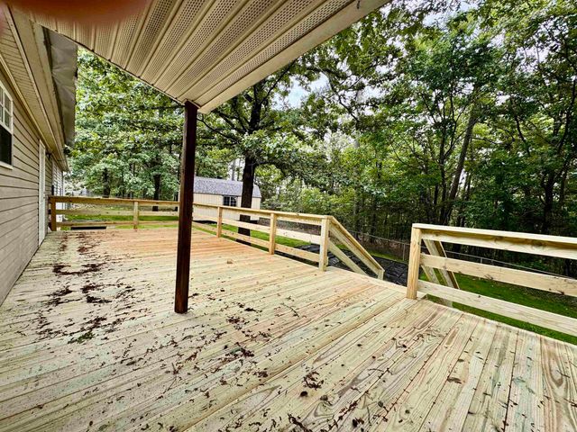 220 Mnt Tabor Street, Hot Springs, AR 71913