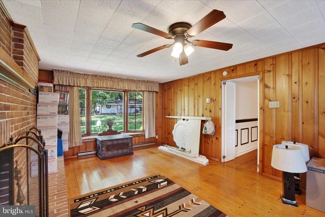 17756 BARRENS RD N, Stewartstown, PA 17363