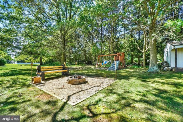 17756 BARRENS RD N, Stewartstown, PA 17363