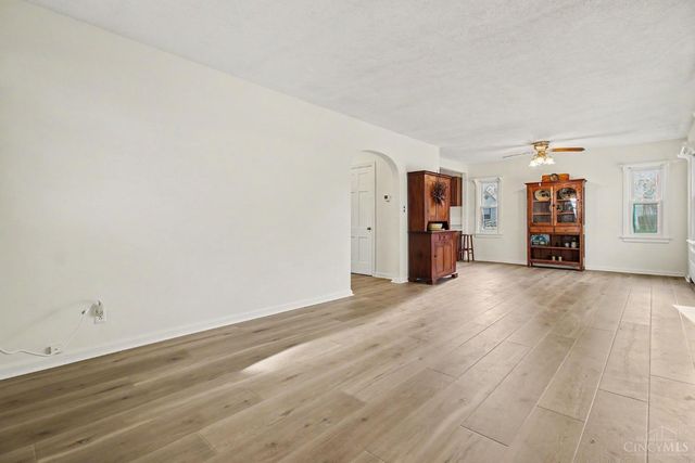 120 E Benson Street, Reading, OH 45215