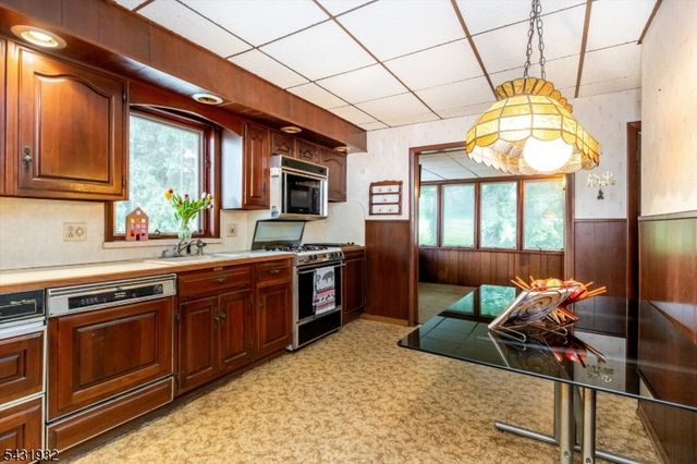 66 Coeyman Ave, Bloomfield Twp., NJ 07003
