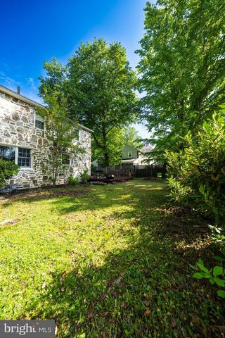 1013 SEVERN LN, Wynnewood, PA 19096