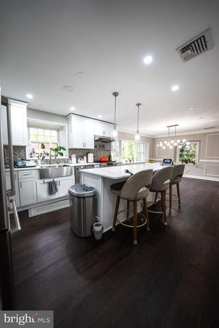 1013 SEVERN LN, Wynnewood, PA 19096