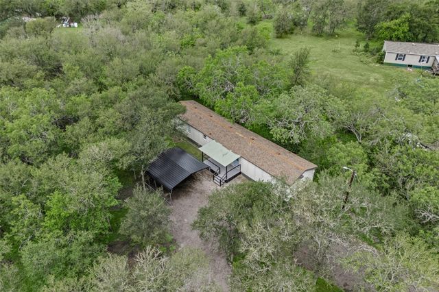 184 Oak Forest CT, Cedar Creek, TX 78612