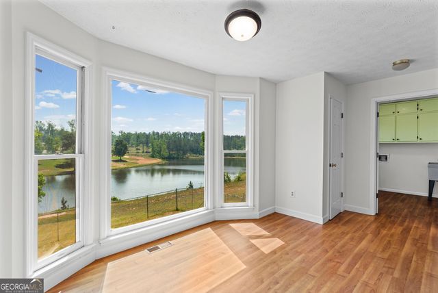 56 Fox Hollow Run, Newnan, GA 30263