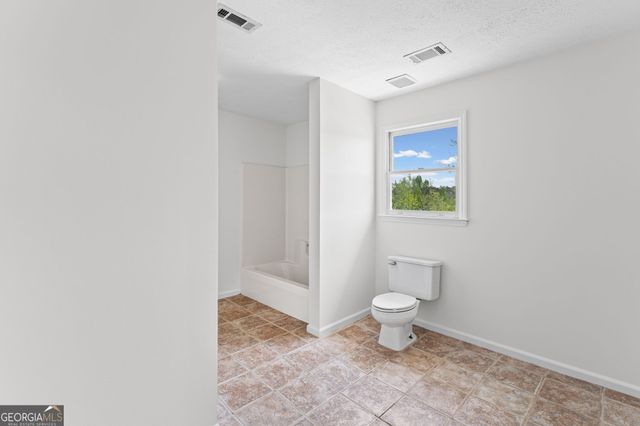 56 Fox Hollow Run, Newnan, GA 30263