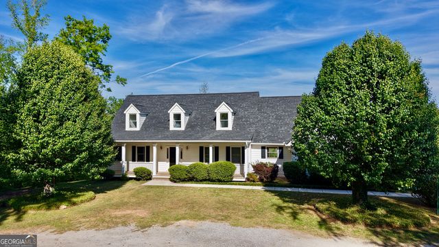 56 Fox Hollow Run, Newnan, GA 30263