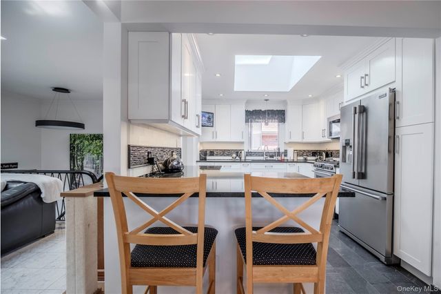 325 149th Street, Whitestone, NY 11357