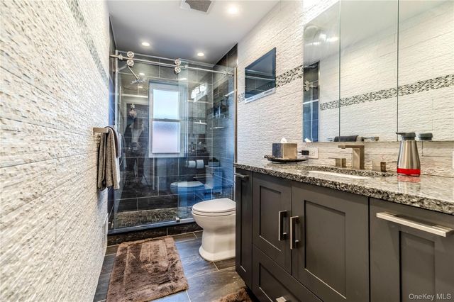 325 149th Street, Whitestone, NY 11357