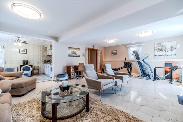 325 149th Street, Whitestone, NY 11357