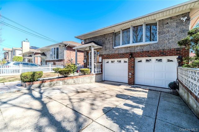 325 149th Street, Whitestone, NY 11357