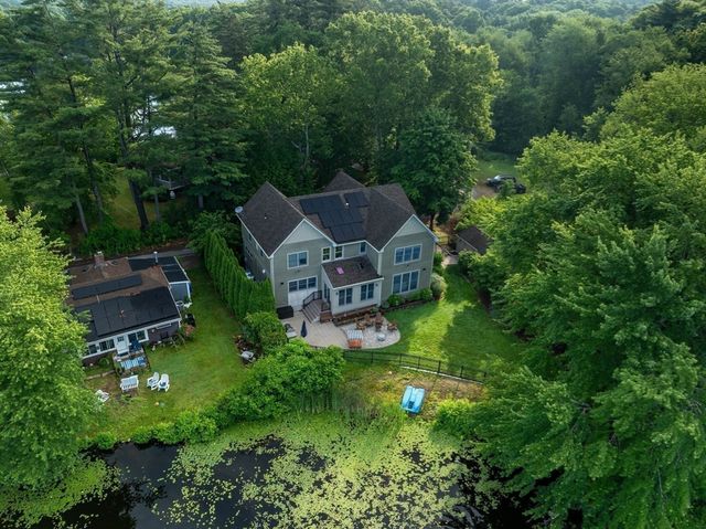20 Bungalow Point, Wilbraham, MA 01095