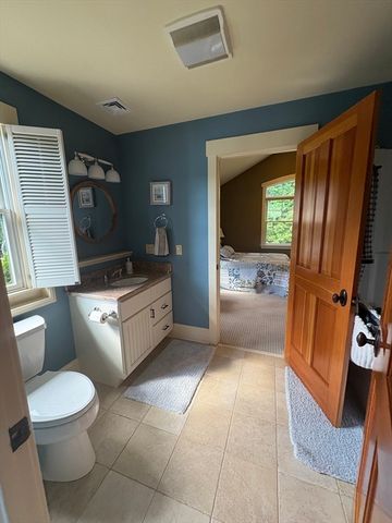 20 Bungalow Point, Wilbraham, MA 01095