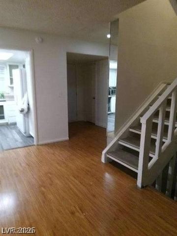 2818 Calle Del Oro, Las Vegas, NV 89120