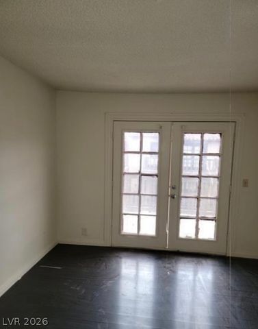 2818 Calle Del Oro, Las Vegas, NV 89120