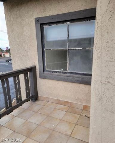 2818 Calle Del Oro, Las Vegas, NV 89120