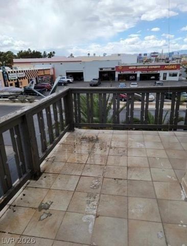 2818 Calle Del Oro, Las Vegas, NV 89120