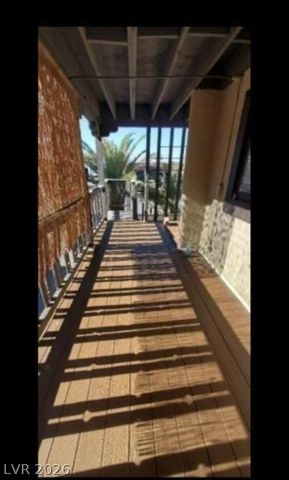 2818 Calle Del Oro, Las Vegas, NV 89120