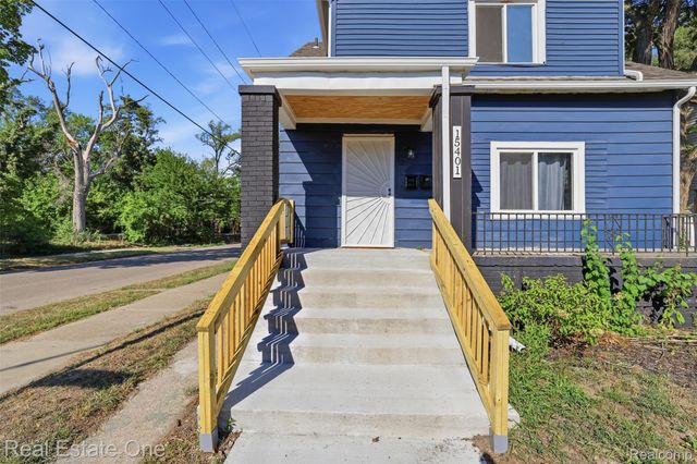 15401 Littlefield Street UPPER, Detroit, MI 48227