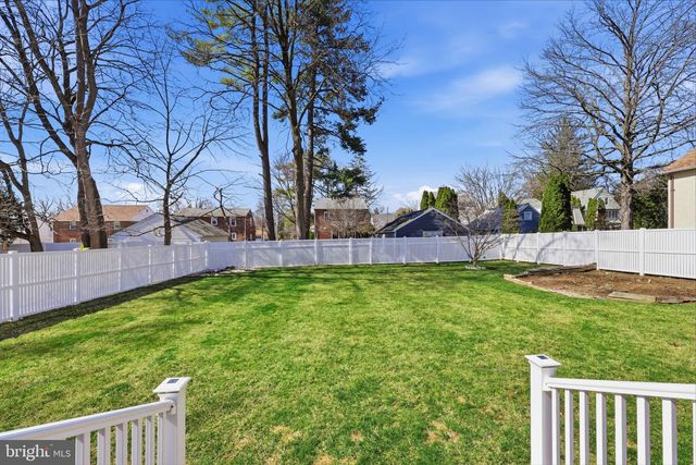 1146 WHEATSHEAF LN, Abington, PA 19001