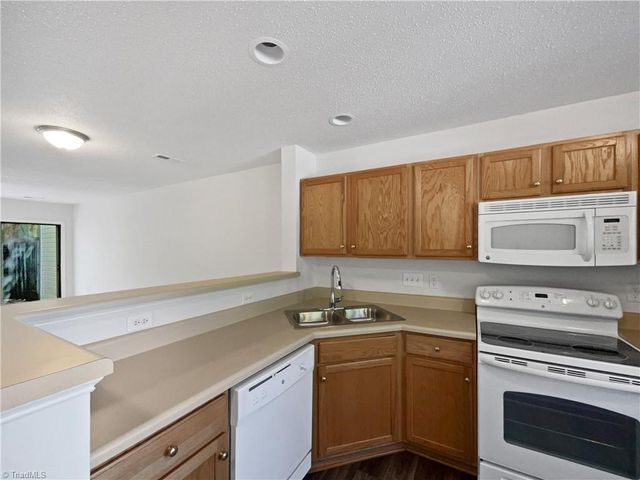20 Peggy Sue Court, Greensboro, NC 27407