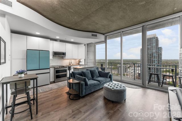 210 N Church Street 2808, Charlotte, NC 28202