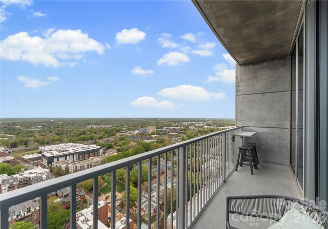 210 N Church Street 2808, Charlotte, NC 28202