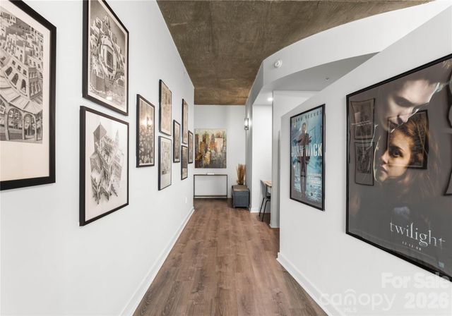 210 N Church Street 2808, Charlotte, NC 28202