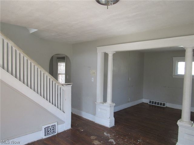 3414 E 143rd Street, Cleveland, OH 44120