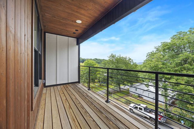 118 E Mountain Street, Fayetteville, AR 72701