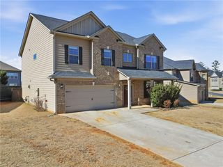550 Birkdale Drive, Fairburn, GA 30213